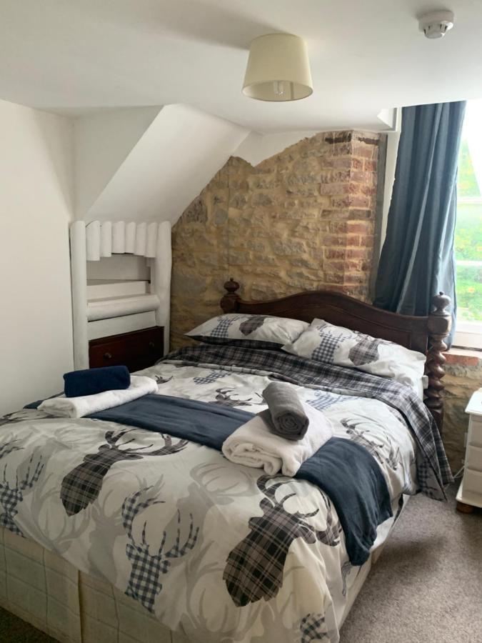 Crosskeys Inn Guest Rooms In Wye Valley Goodrich المظهر الخارجي الصورة